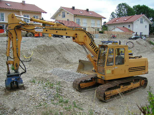 Liebherr 911LC Vibro2.jpg