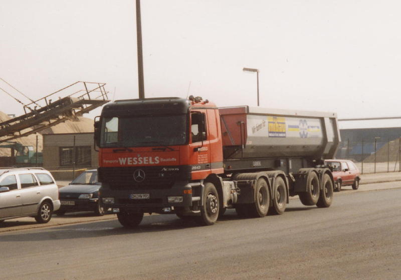 Actros 1 Wessels (2).jpg