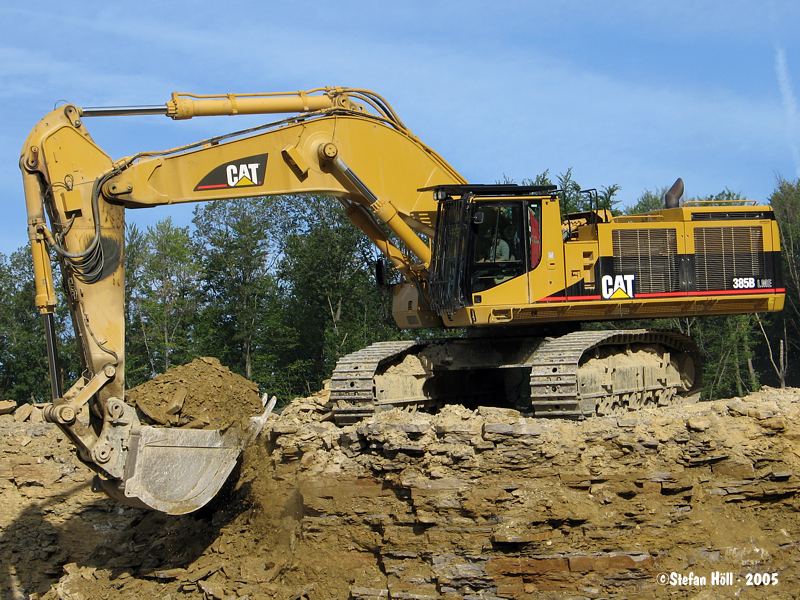 Cat385LME_02.jpg