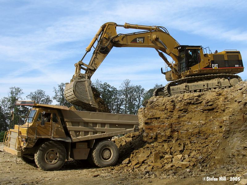 Cat385LME_03.jpg