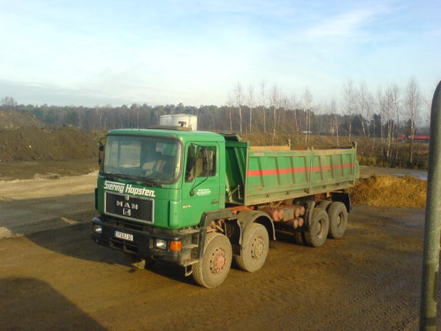 Volvo006.jpg