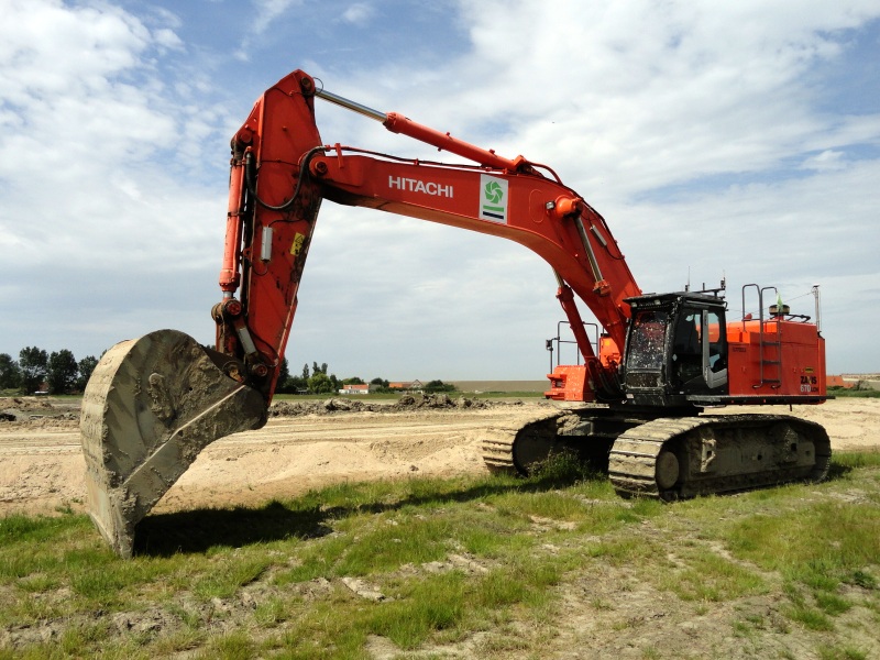 DEME ZX 670-3 (2).jpg