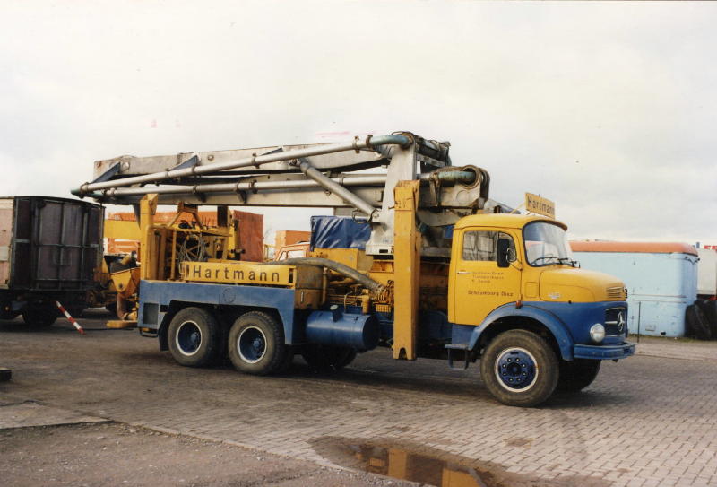 MB Hartmann Betonpumpe Rechts  (2).jpg