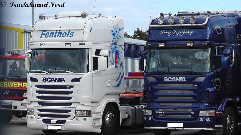 S1350004.jpg