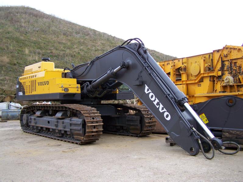 volvo ec 700b lc_2006_002.jpg