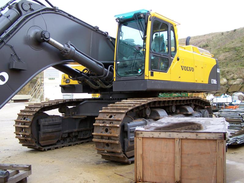 volvo ec 700b lc_2006_005.jpg