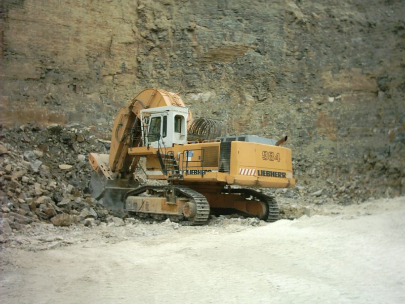 Liebherr R984B_9.jpg