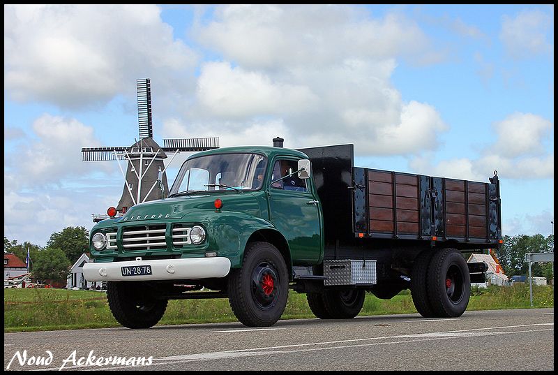 UN-28-78-1-BorderMaker.jpg