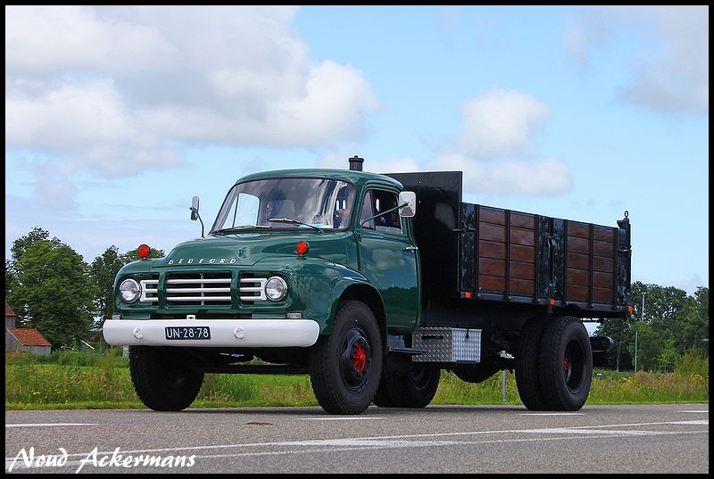 UN-28-78--BorderMaker.jpg