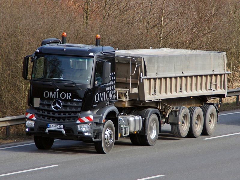 Arocs Omlor DSC00173.jpg