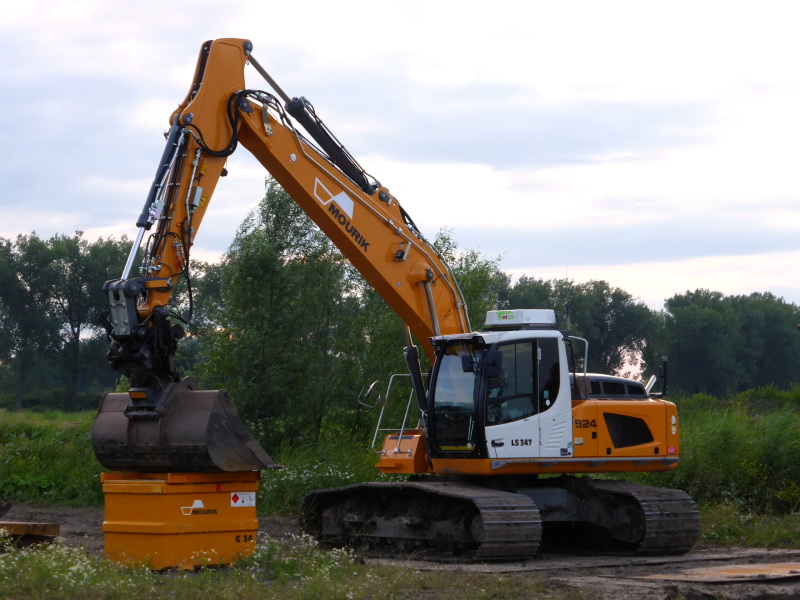 Mourik R 924 (a).jpg