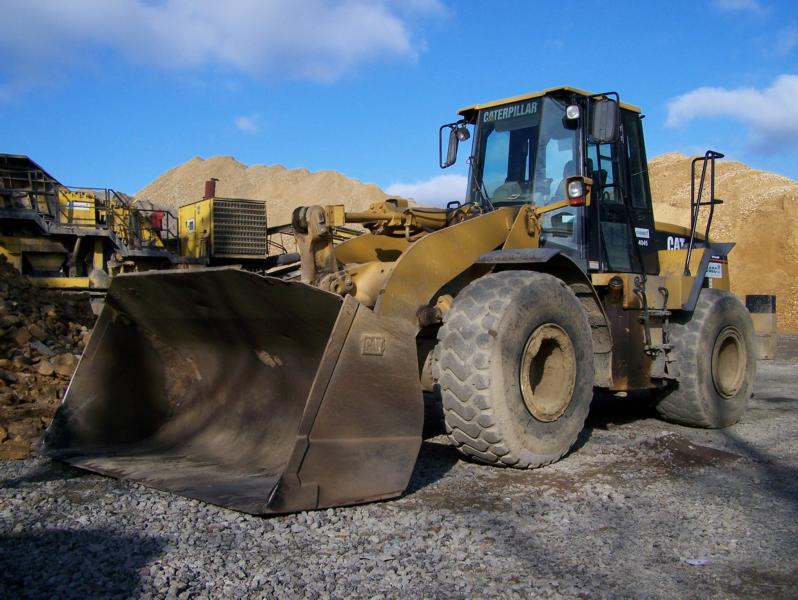 Caterpillar 962G-01.jpg