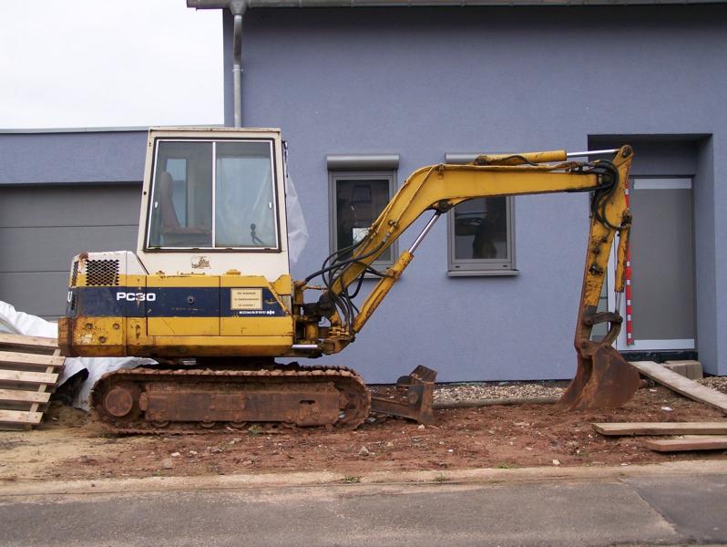 mini_Komatsu PC 30.jpg