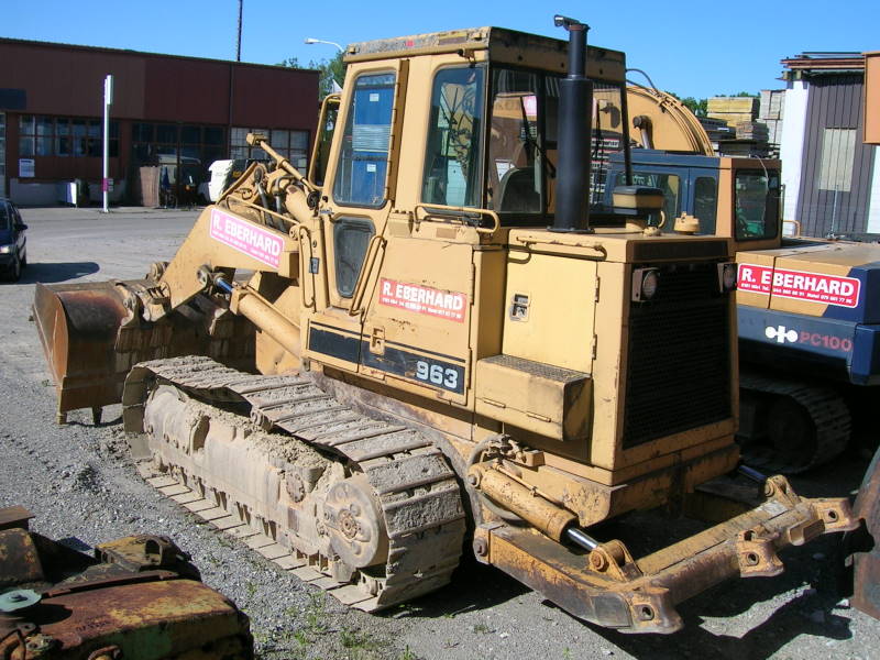 Cat 963 (1).jpg