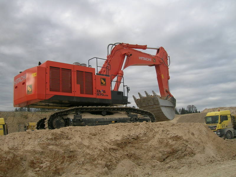 Zaxis870.jpg