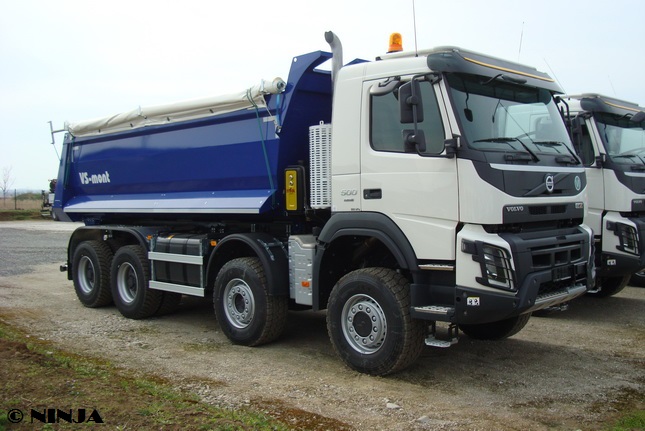 Volvo_FMX500_8x6_S1_E6_07.jpg