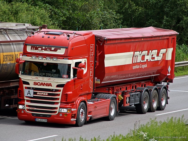 Scania Michels DSC05614.jpg