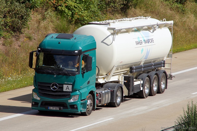 Actros Mahler DSC00402.jpg