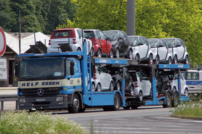 Actros Helf DSC04028.jpg