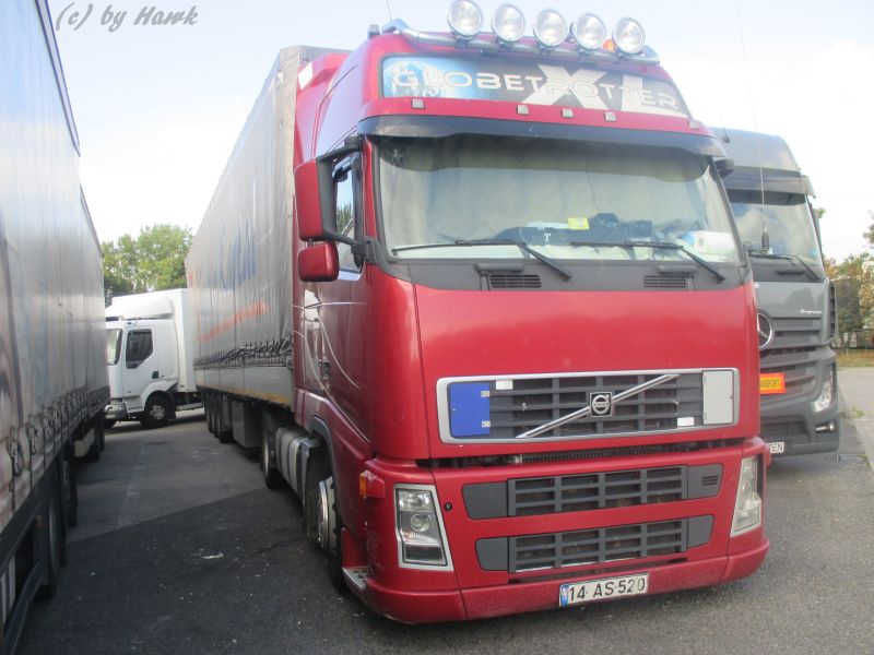 Volvo FH 520 (TR).jpg