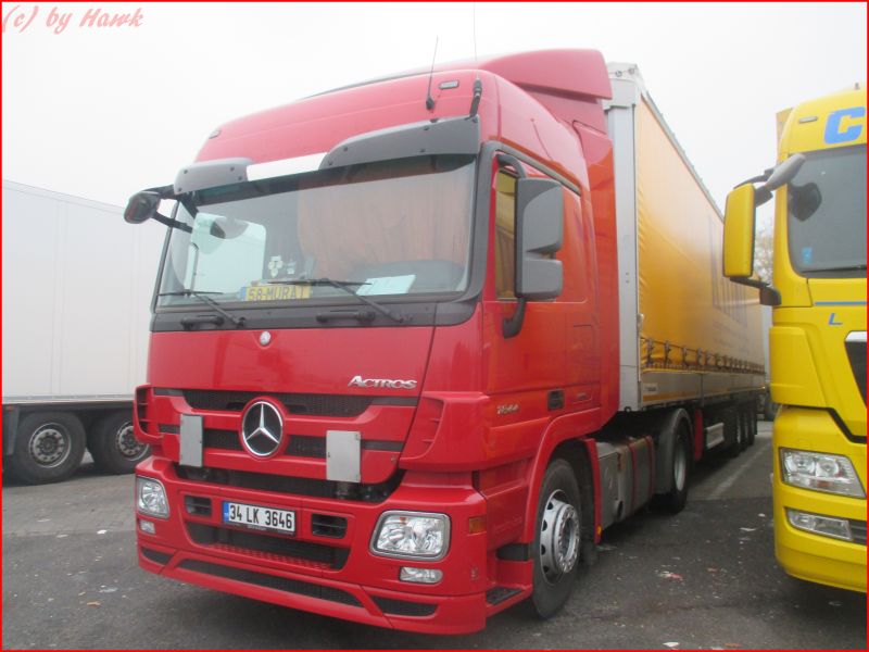 MB Actros 1844 (TR 1).jpg