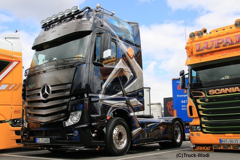Lieder MB Actros4 18xx ES-X 1400 2017 04 22 LohfeldenWEB.jpg