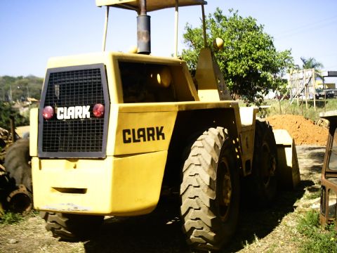 Clark 75IIA (1).jpg