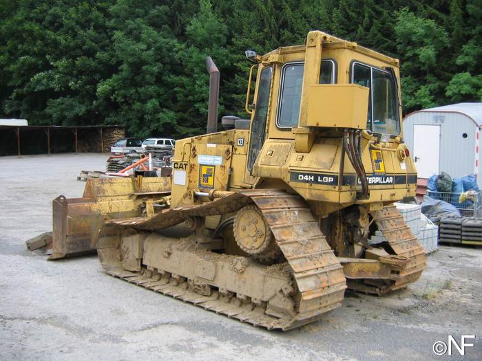 Cat D4H LGP (2).jpg