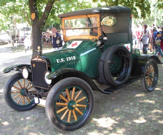 Ford T Bj.1918.jpg