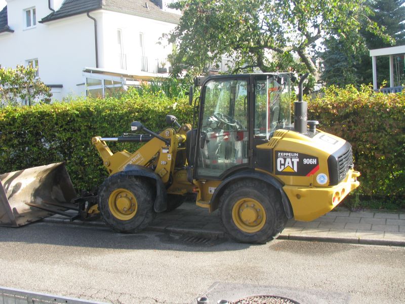 906 H.jpg