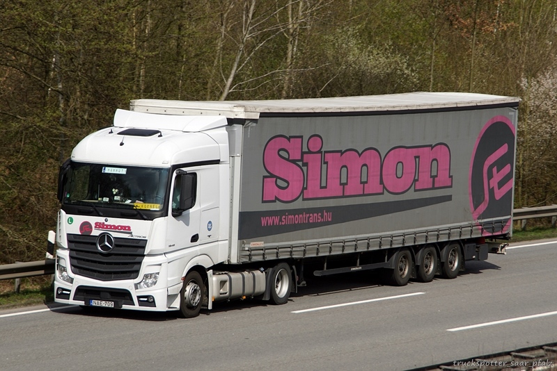 Actros Simon HU DSC05760.jpg