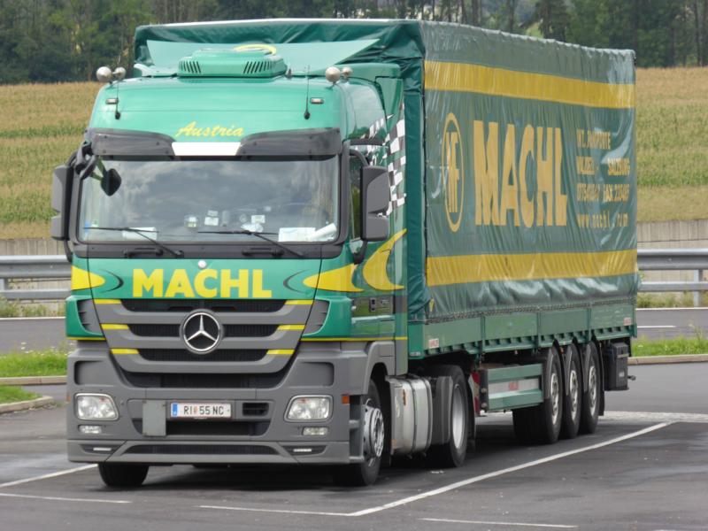 K800_MB Actros 1844 MP3 Machl Transporte 1.jpg
