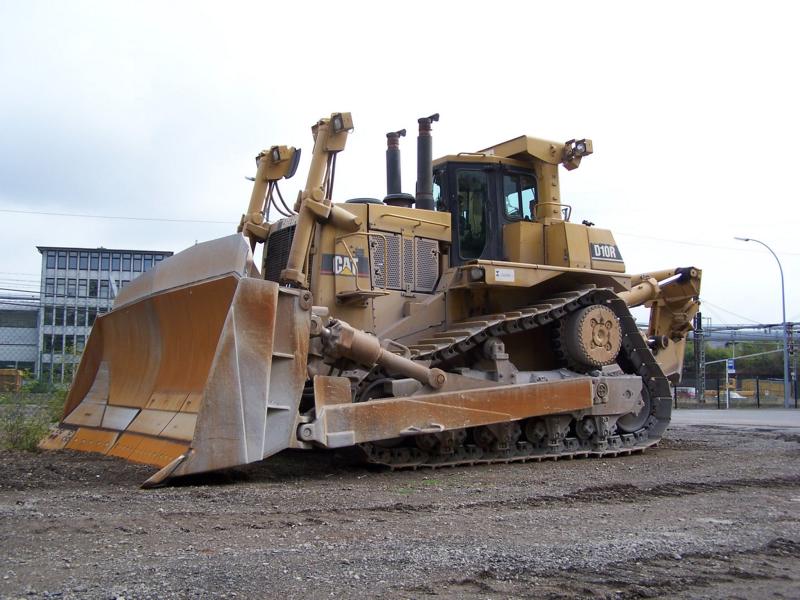 Caterpillar D10R.jpg