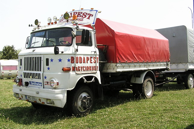 IFA W50 LA 4x4 V Special 09.jpg