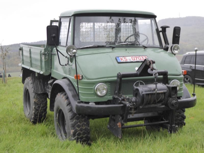 K800_MB Unimog U421 Grün 10.jpg