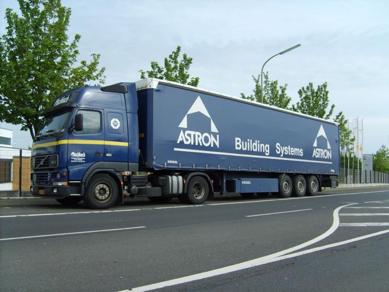 Volvo FH 12 460.jpg