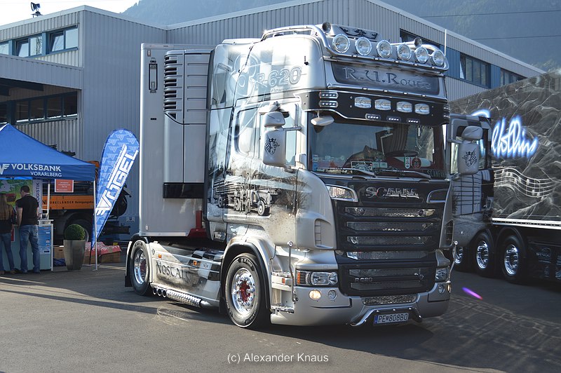 comp_DSC_0418.jpg