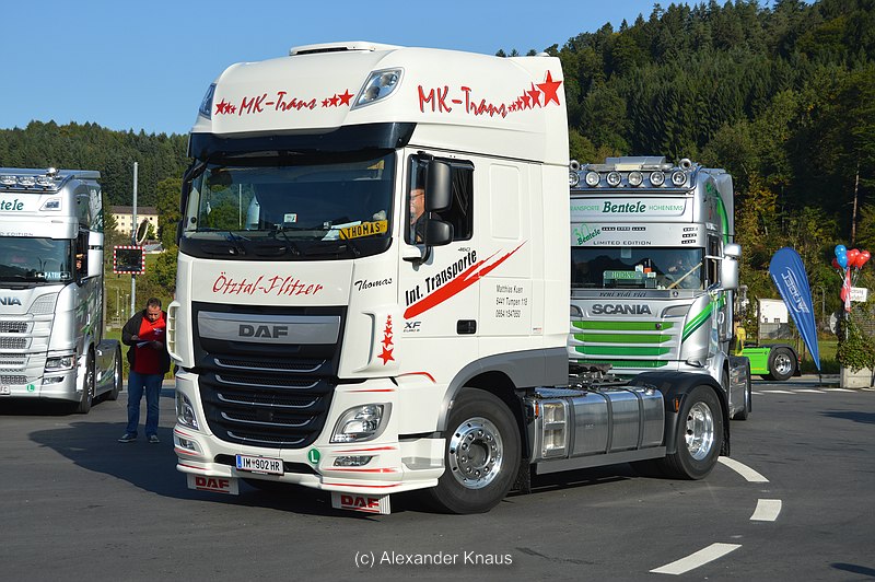 comp_DSC_0443.jpg