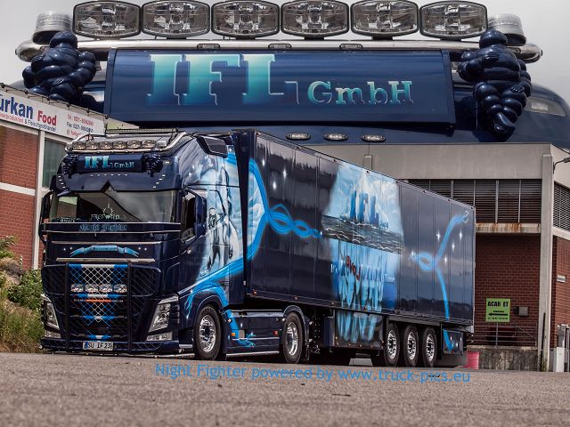 k-IFL Volvo, Night Fighter-13-1.jpg