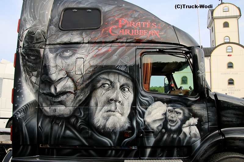 SFT Volvo VNL 660 2018 05 19 Geiselwind2WEB.jpg