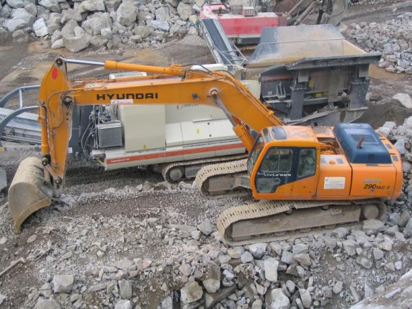 Hyundai Robex 290 NLC-3 Bild 3.jpg