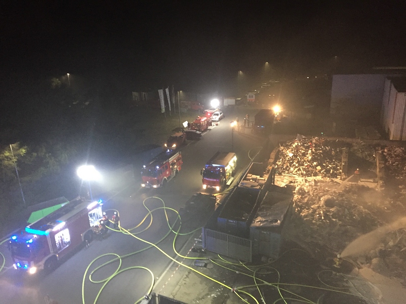 comp_IMG_0722.jpg comp_IMG_0722.jpg