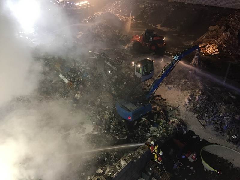 comp_IMG_0728.jpg comp_IMG_0728.jpg