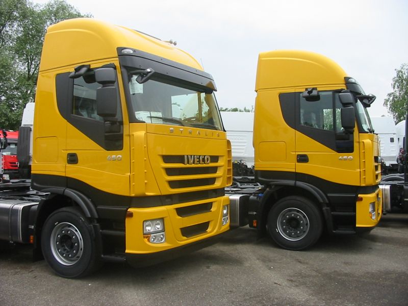  Iveco-AS-L-440S45-gelb-Frankreich-010607
-kr02.jpg