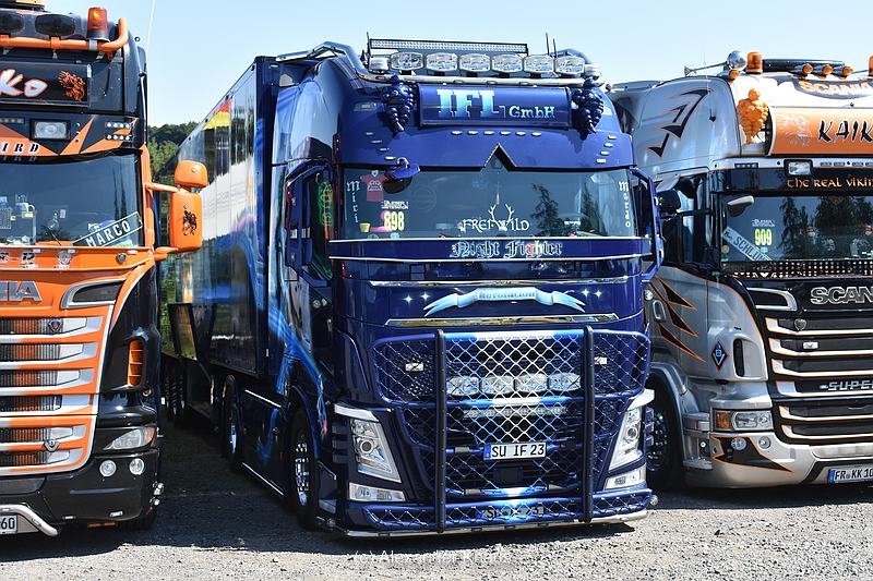 comp_DSC_0351.jpg