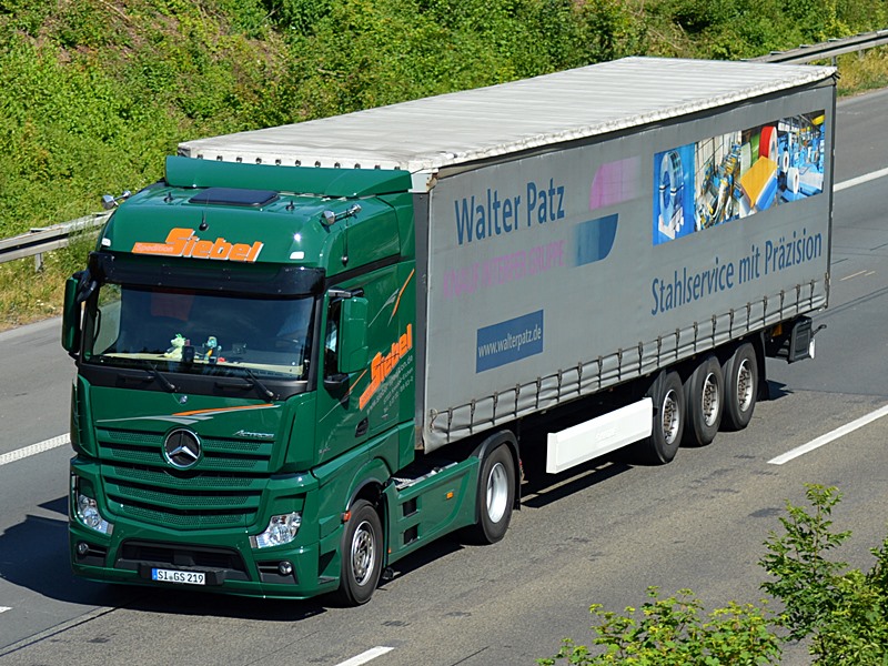 Siebel SI-GS 219.jpg