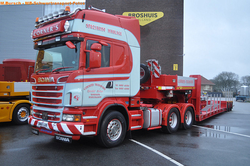 Corner's Transport0002.jpg