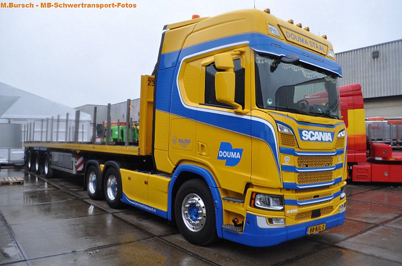 Douma Staal 0002.jpg