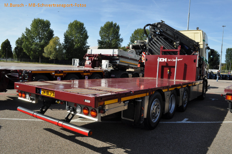 Mack & Speciaal Transportdag  2018 0219.jpg