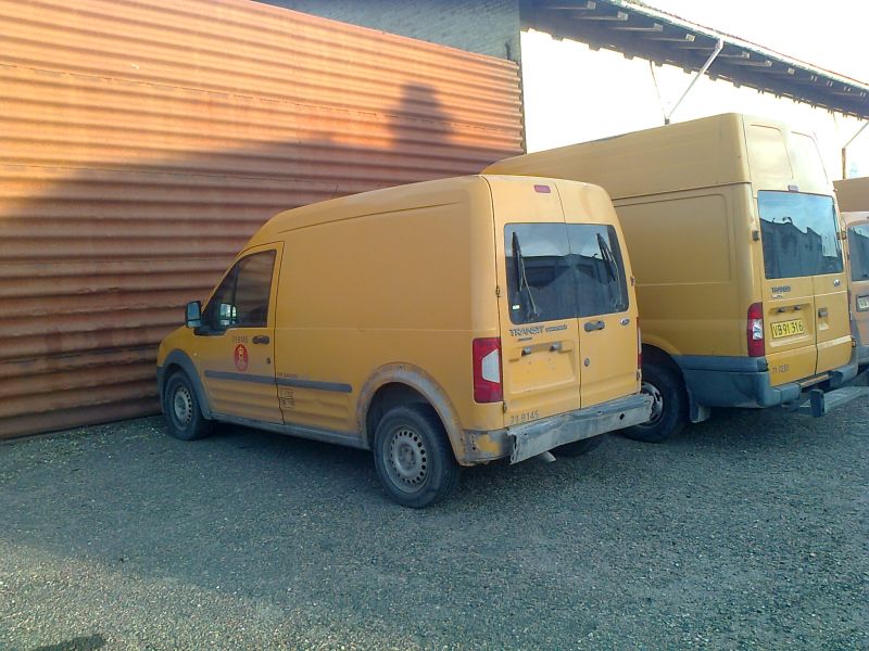 Post-Ford Transit klein und niedlich.jpg